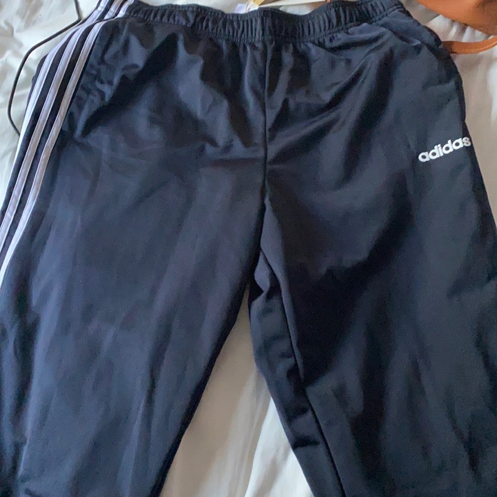 Adidas sweats size xl brand new tags still on